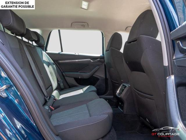 Skoda Octavia Combi 2.0 TDI DSG Style image 5