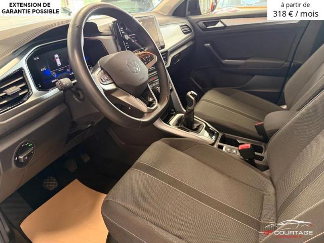 Volkswagen T-Roc 1.5 TSI image 2