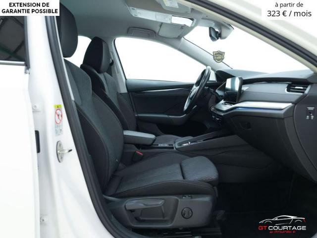 Skoda Octavia Combi 1.5 TSI Clever image 2
