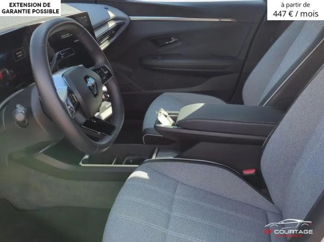 Renault Megane E-tech EV60 220 Techno image 2