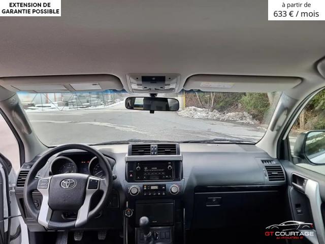 Toyota Land Cruiser 2,8 D-4D 4WD City image 4
