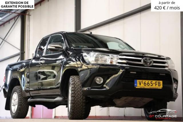 Toyota Hilux 2.4 D-4D-F Xtra Cab 