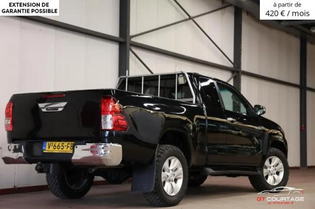 Toyota Hilux 2.4 D-4D-F Xtra Cab image 3