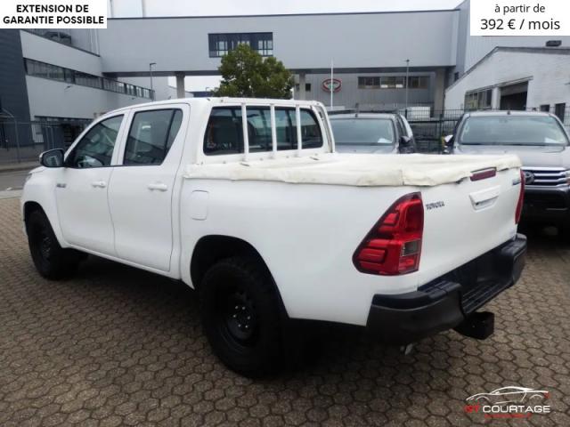 Toyota Hilux Double Cab Duty 4x4 image 4