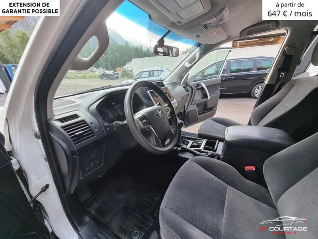 Toyota Land Cruiser 2,8 D-4D 4WD image 3