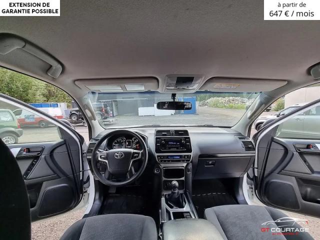 Toyota Land Cruiser 2,8 D-4D 4WD image 4