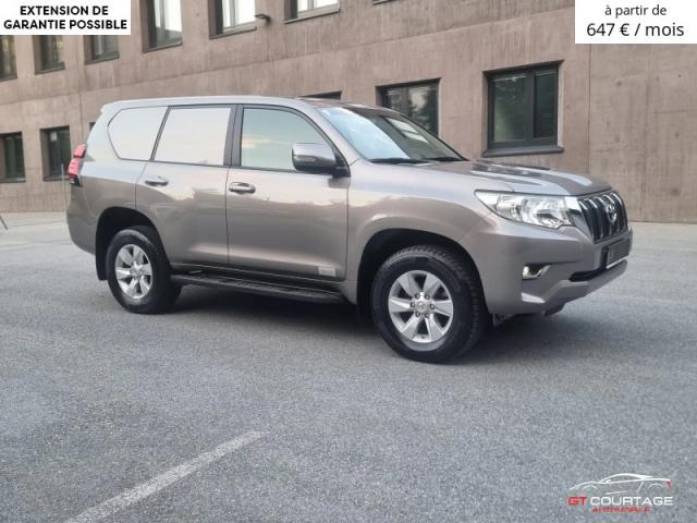 Toyota Land Cruiser 2,8 D-4D 4WD Elegance image 3