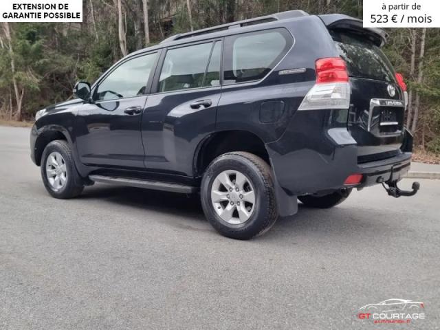 Toyota Land Cruiser 3,0 D-4D 190 DPF City image 3