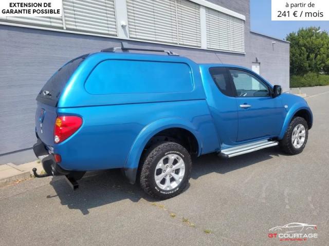 Mitsubishi L200 Intense Club Cab 4WD HARDTOP image 5