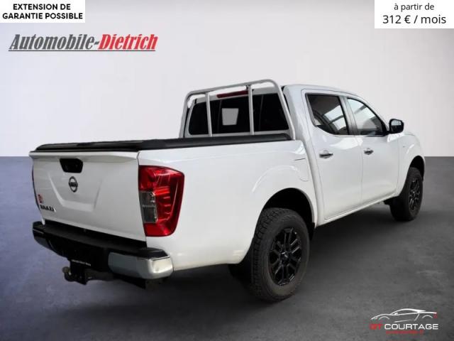 Nissan Navara NP300 Acenta Double Cab 4x4 image 3