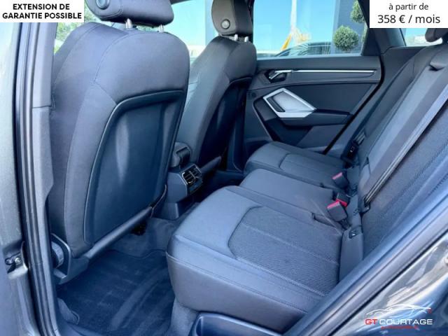Audi Q3 35 TFSI S Line image 2
