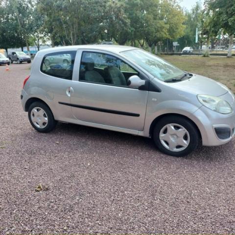 Renault Twingo image 9