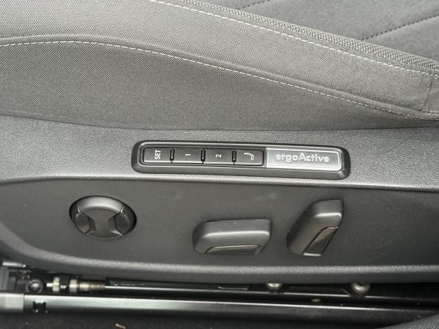 Vw Golf image 8