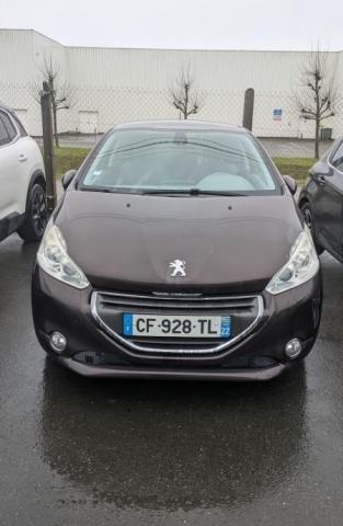 Peugeot 208 208 1.6 E-Hdi Fap Allure 3p