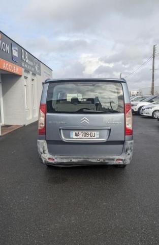 Citroen Jumpy image 2