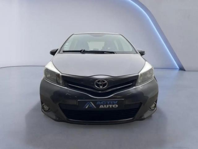 Toyota Yaris image 2
