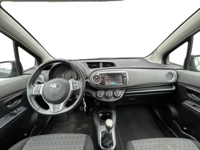 Toyota Yaris image 3