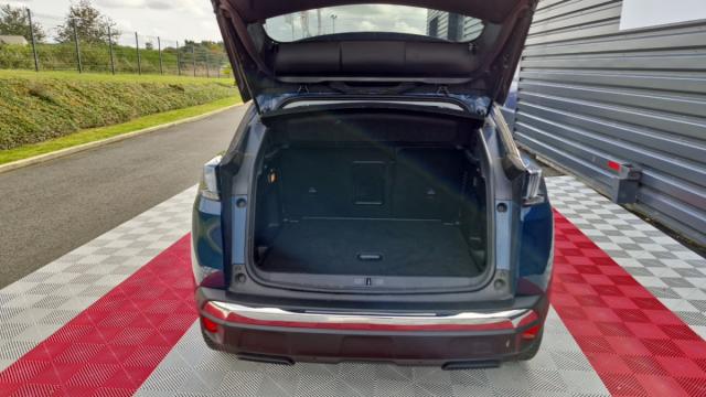 Peugeot 3008 image 1