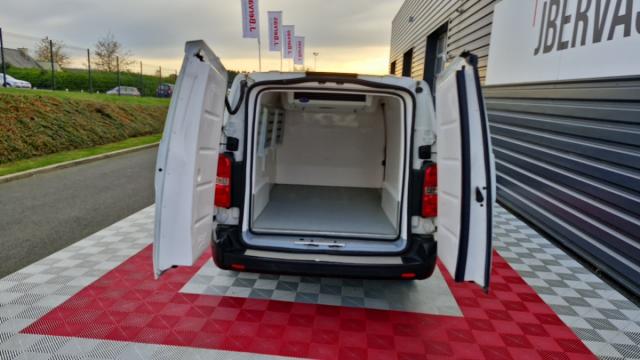 Peugeot Expert image 1