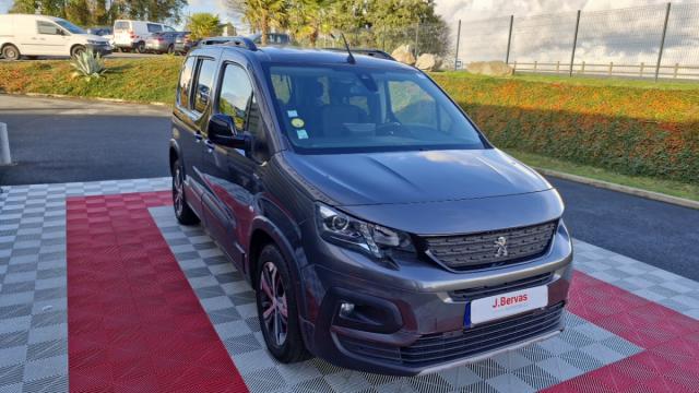 Peugeot Rifter image 9
