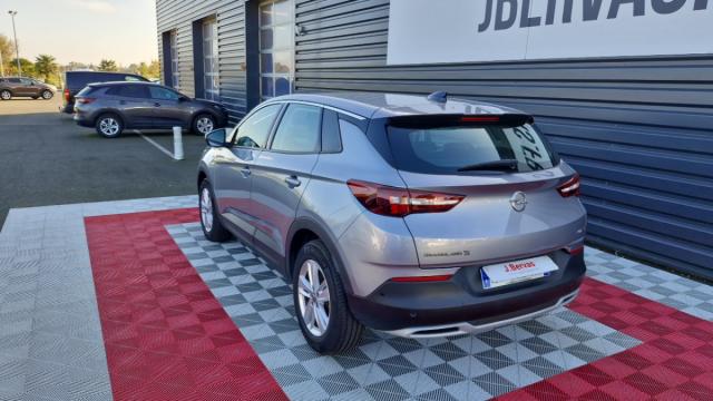 Opel Grandland X image 2