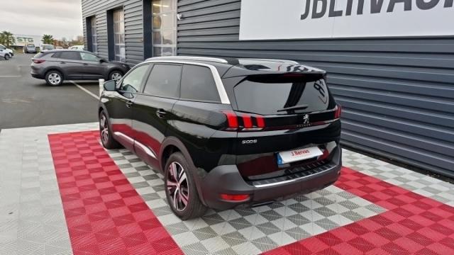Peugeot 5008 image 7