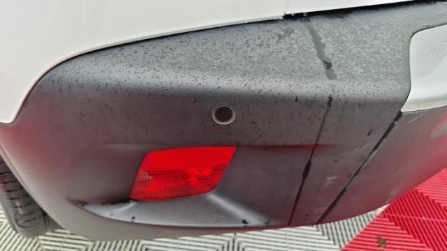 Peugeot 2008 image 6