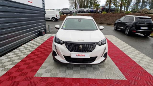 Peugeot 2008 image 8