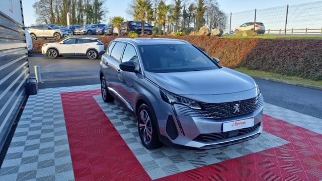 Peugeot 5008 image 4