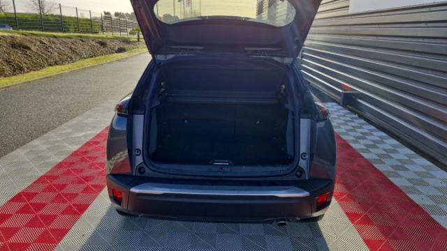 Peugeot 2008 image 6