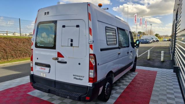 Renault Master image 9