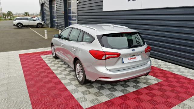 Ford Focus image 2