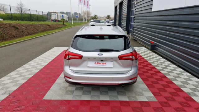 Ford Focus image 9