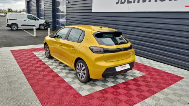 Peugeot 208 image 7