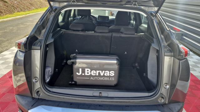 Peugeot 2008 image 7