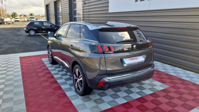 Peugeot 3008 image 3