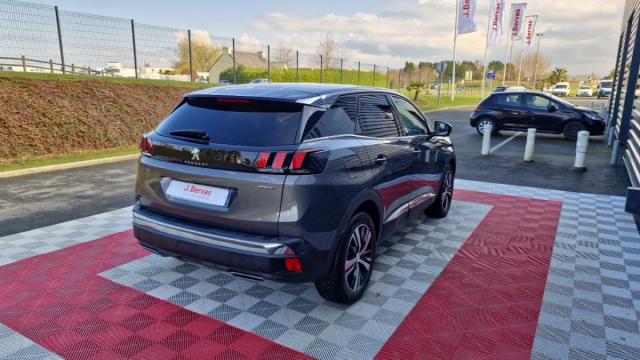 Peugeot 3008 image 2