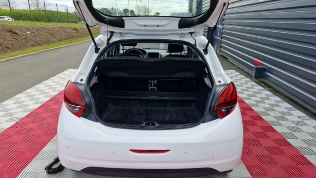 Peugeot 208 Affaire image 3