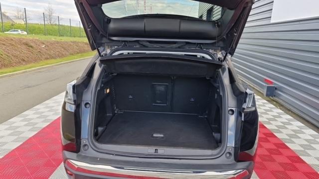 Peugeot 3008 image 1