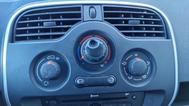 Renault Kangoo Express image 9