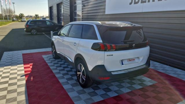Peugeot 5008 image 7