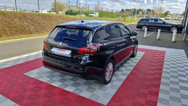 Peugeot 308 image 8