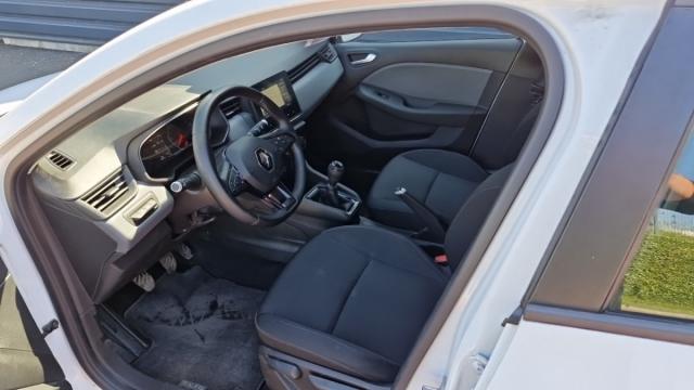 Renault Clio image 6