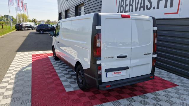Renault Trafic image 2