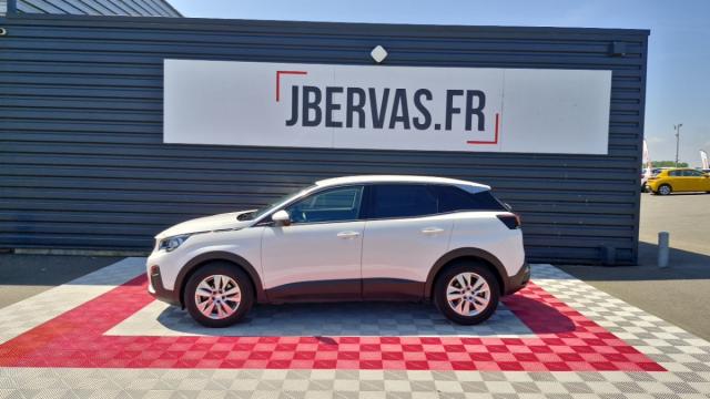 Peugeot 3008 image 2