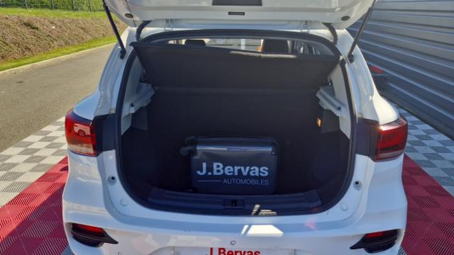 Mg Motor Zs image 3