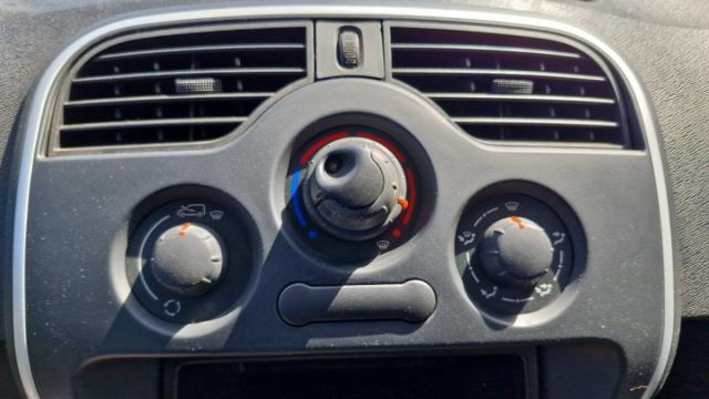 Renault Kangoo Express image 1