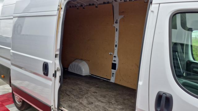 Peugeot Boxer image 9