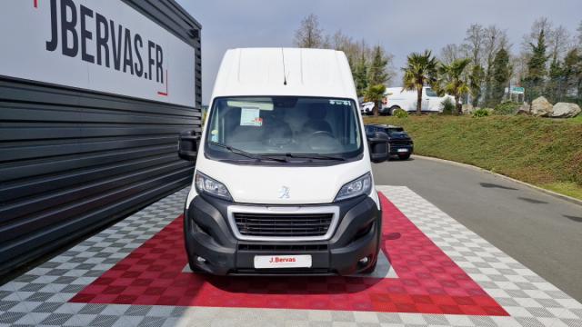 Peugeot Boxer image 1