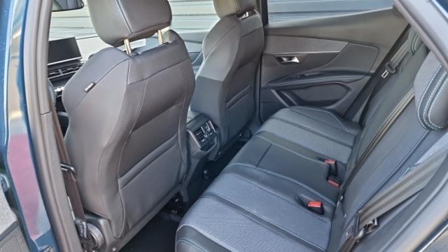 Peugeot 3008 image 6